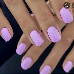 24 Count ~ Press On Nails ~ NWT!